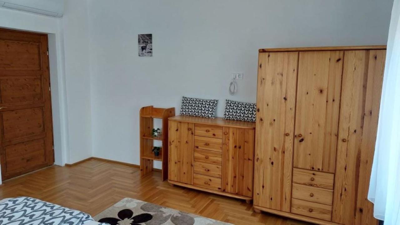 Anno Apartman Balatonfoldvar Luaran gambar